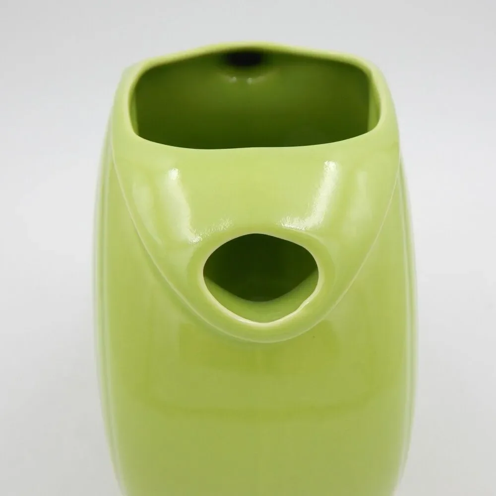 Homer Laughlin Fiesta Chartreuse Champagne Bubbles Large Disc Water Pitcher - Picture 5 of 10